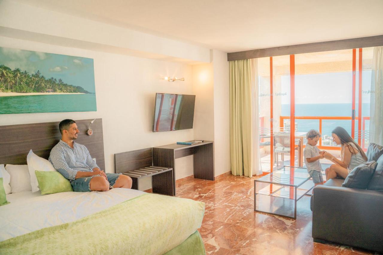 Hotel Magic Tropical Splash