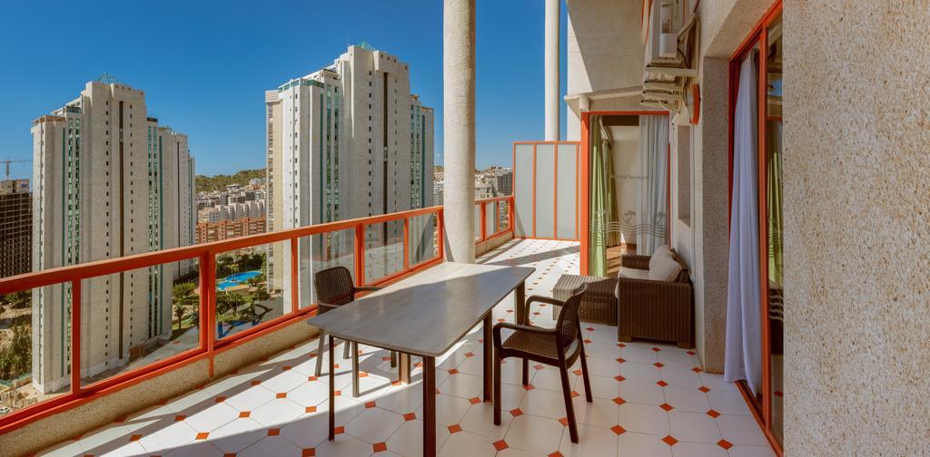 Magic Tropical Splash Hotel 3*
